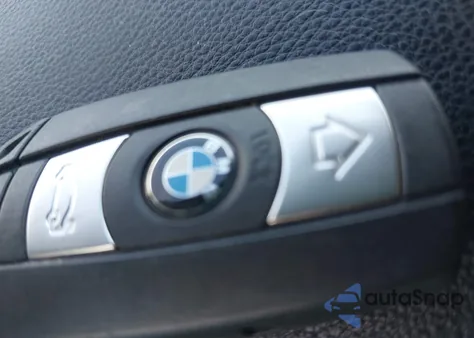 2008 BMW 328I z USA, uszkodzony, nr VIN WBAWR33598P151928